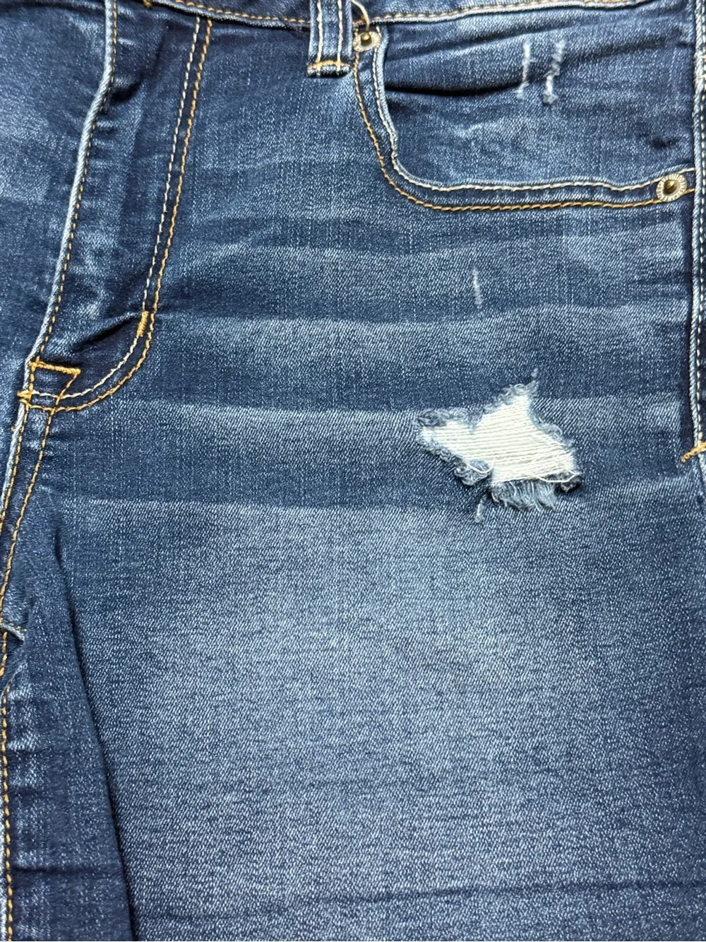 American Eagle Hi Rise Shortie Women’s 10 Blue Jeans Distressed Denim High Rise